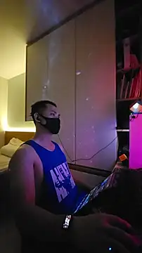 OnlyHand9x online show from April 12, 2026, 6:24 pm