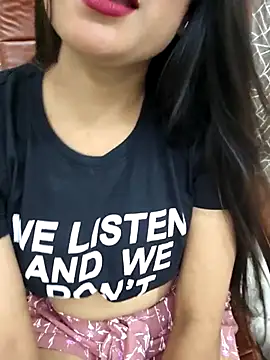 Snapshot of cute_payal143 chatting on April 3, 2026, 6:11 am cute payal143 online show from April 3, 2026, 6:11 am
