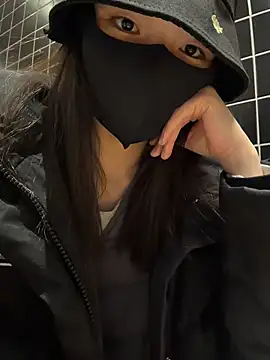 ZJbaby online show from March 15, 2026, 1:28 pm