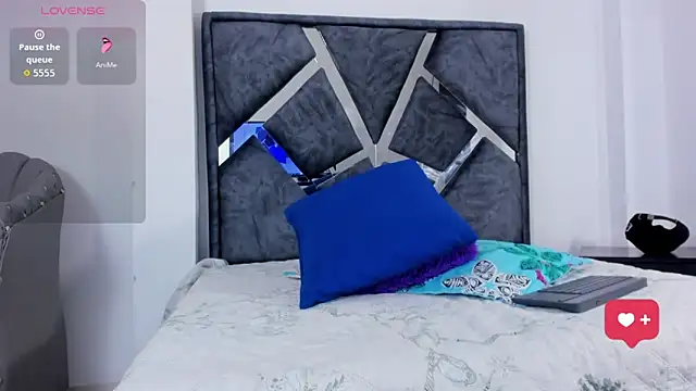 Liam saint online show from February 10, 2026, 12:53 pm