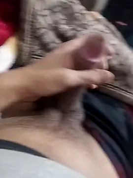 Snapshot of daksh__8_inche chatting on January 6, 2026, 6:33 pm daksh 8 inche online show from January 6, 2026, 6:33 pm