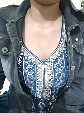 Asnoor khan online show from February 5, 2026, 8:52 am