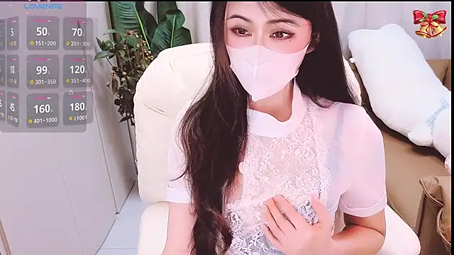 1-Emma-1 online show from July 10, 2026, 11:46 am