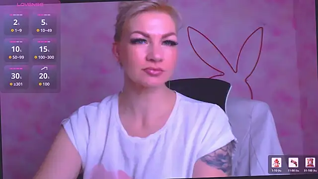 Snapshot of Madonna_Fire chatting on May 3, 2026, 6:30 am Madonna Fire online show from May 3, 2026, 6:30 am