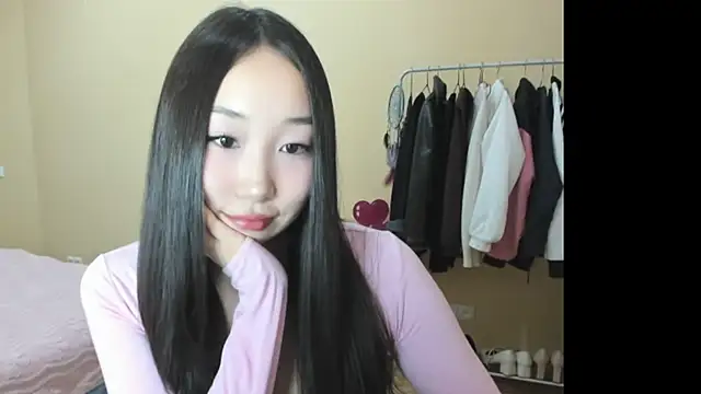 Snapshot of Amane_Yuki chatting on March 24, 2026, 5:29 pm Amane Yuki online show from March 24, 2026, 5:29 pm