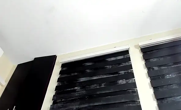 vanesadimaria online show from March 19, 2025, 8:00 pm