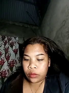 Hot zoey05 online show from February 3, 2026, 5:40 pm