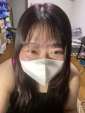 Snapshot of puni_0312 chatting on May 17, 2026, 10:44 am puni 0312 online show from May 17, 2026, 10:44 am