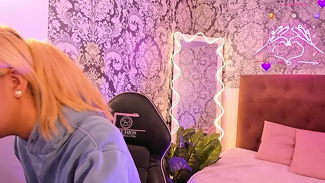 IRINA TAY1 online show from February 20, 2026, 4:09 am