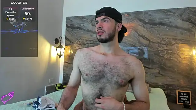 VelloTouch online show from March 3, 2026, 4:29 am