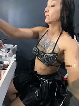 HyaraMoon online show from January 18, 2026, 3:32 am