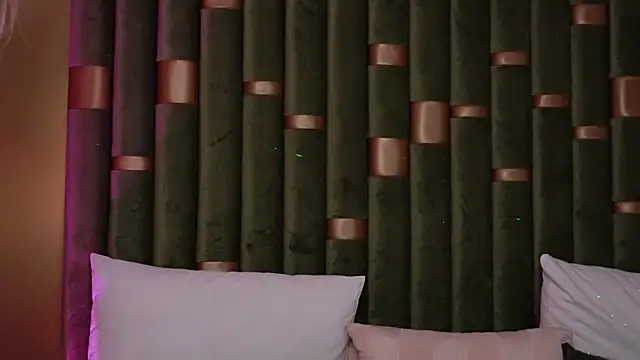 AmeliaAngel online show from January 17, 2025, 5:53 am