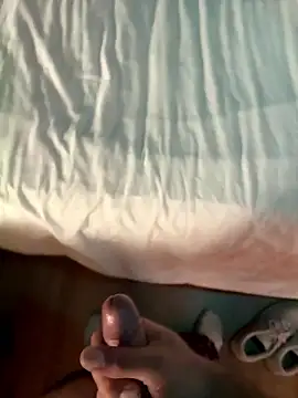 Snapshot of mast3r305 chatting on January 16, 2026, 1:26 pm mast3r305 online show from January 16, 2026, 1:26 pm