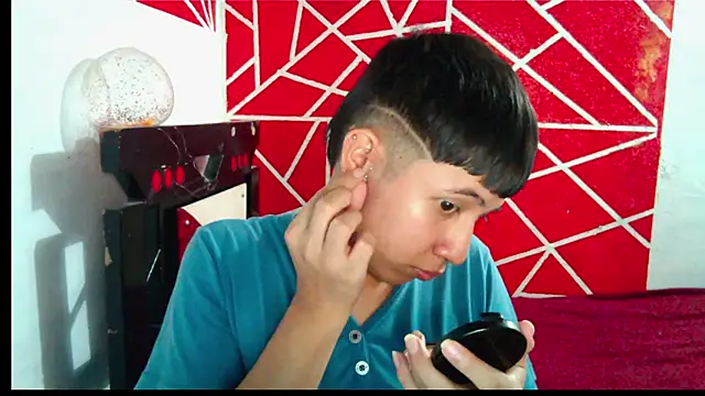 DIDIER 777 online show from February 17, 2026, 9:21 pm