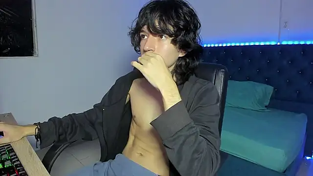 Snapshot of jack_grealish01 chatting on February 1, 2026, 2:43 am jack grealish01 online show from February 1, 2026, 2:43 am