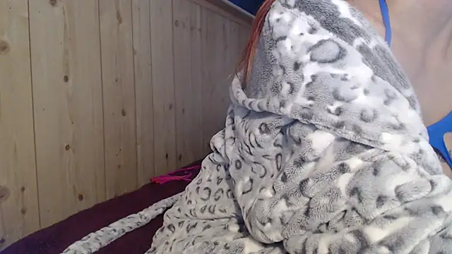 saraswirls69xh online show from February 27, 2025, 4:10 pm