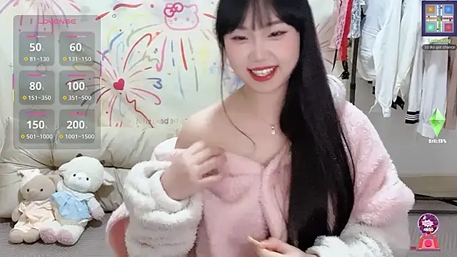 xiaoguai99 online show from April 30, 2026, 1:06 pm