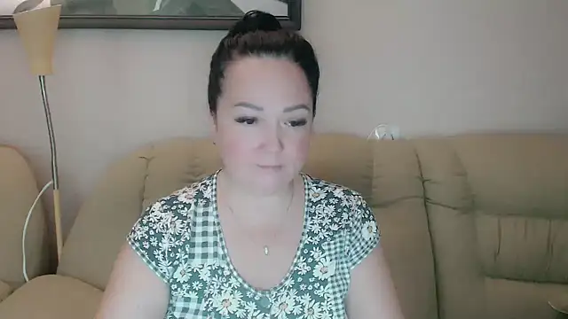 Snapshot of infinity_loveliness chatting on September 26, 2025, 5:11 am infinity loveliness online show from September 26, 2025, 5:11 am