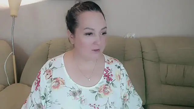 Snapshot of infinity_loveliness chatting on October 11, 2025, 8:02 am infinity loveliness online show from October 11, 2025, 8:02 am