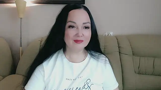 Snapshot of infinity_loveliness chatting on November 4, 2025, 9:19 am infinity loveliness online show from November 4, 2025, 9:19 am