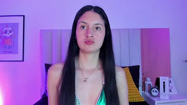 soffy hilltom online show from May 9, 2026, 11:37 am