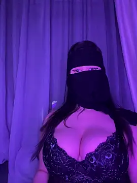 Layano online show from February 24, 2026, 7:17 am