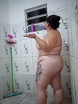 Snapshot of MarrySantiago chatting on January 13, 2026, 12:49 am MarrySantiago online show from January 13, 2026, 12:49 am