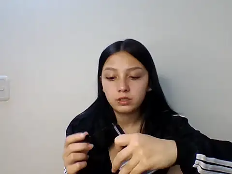 Snapshot of persefxne chatting on March 28, 2026, 11:04 pm persefxne online show from March 28, 2026, 11:04 pm