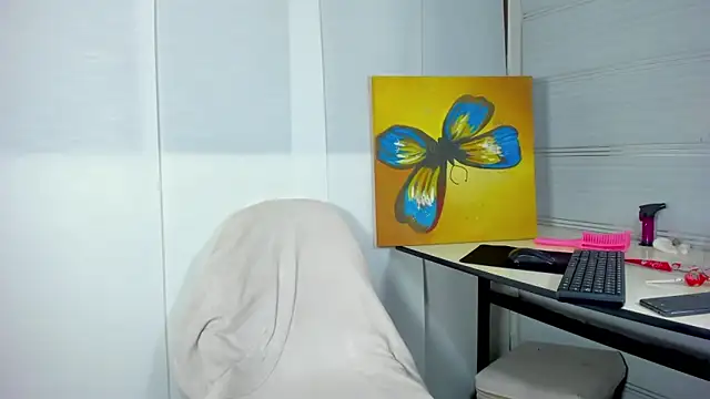 Sue blue online show from February 16, 2026, 2:29 am