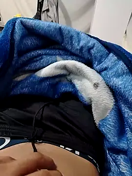 AmbientRha online show from April 7, 2026, 2:01 am