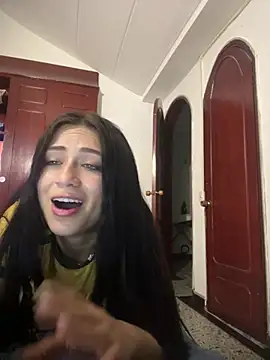 Snapshot of diosa_cristal_ chatting on January 10, 2026, 2:35 am diosa cristal online show from January 10, 2026, 2:35 am