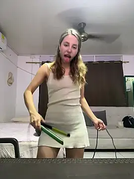 lriana miller online show from February 25, 2026, 10:41 pm