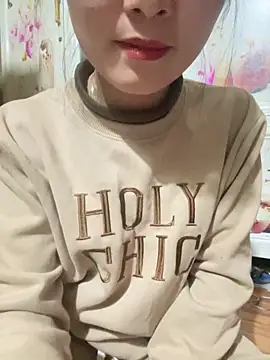 mode-bae online show from February 4, 2026, 1:39 pm