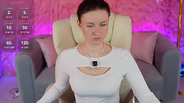 AlexaFleur online show from April 2, 2026, 1:09 pm