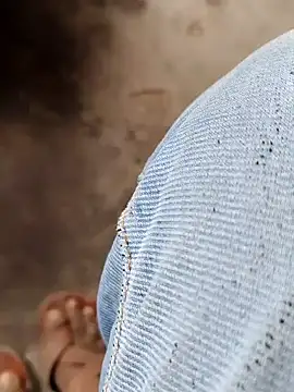 Snapshot of Cupalshow123 chatting on February 2, 2026, 10:25 am Cupalshow123 online show from February 2, 2026, 10:25 am