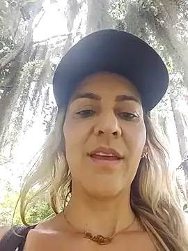 Monita Med online show from April 7, 2026, 5:02 pm