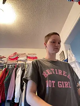 Snapshot of SugarNCinnamon chatting on February 11, 2026, 10:15 pm SugarNCinnamon online show from February 11, 2026, 10:15 pm