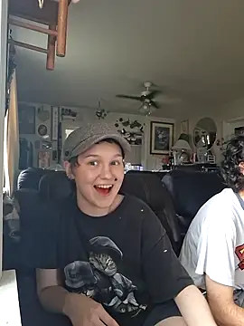 SugarNCinnamon online show from May 26, 2026, 11:23 pm