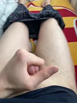 Snapshot of mhmtt12 chatting on February 21, 2026, 8:37 am mhmtt12 online show from February 21, 2026, 8:37 am