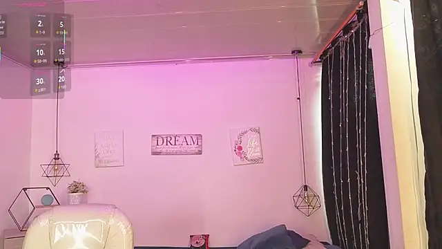 Kendry fox420  online show from February 4, 2026, 6:25 pm