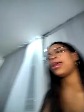 KATALINA SANTANA  online show from April 1, 2026, 12:55 am