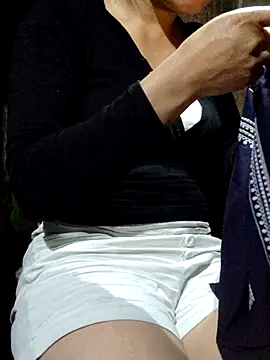 Snapshot of Congee-666 chatting on February 4, 2026, 12:00 pm Congee-666 online show from February 4, 2026, 12:00 pm