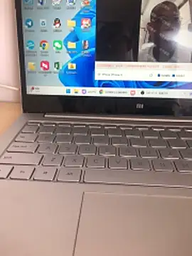 Snapshot of Guillermo950 chatting on March 21, 2026, 3:22 am Guillermo950 online show from March 21, 2026, 3:22 am