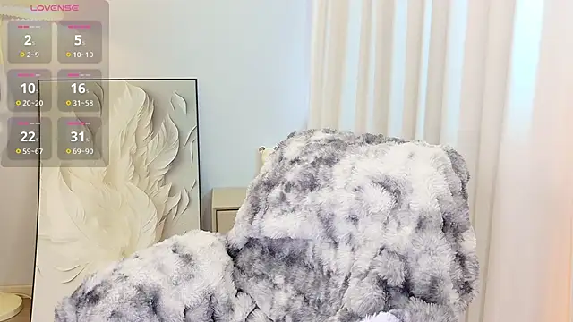 Miaomiao Baby520 online show from March 13, 2026, 8:21 am