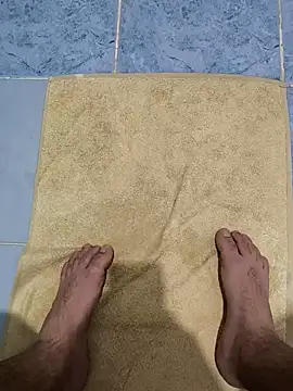 lyonnqw online show from January 8, 2026, 5:15 pm