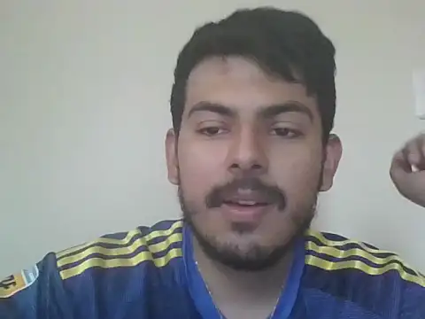 Mateotubbe online show from April 17, 2026, 10:13 pm