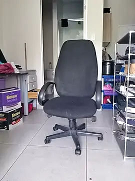 princess-boobz online show from April 9, 2026, 7:47 am