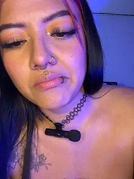 queen of you heart online show from February 19, 2026, 11:34 pm