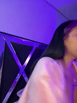 queen of you heart online show from February 26, 2026, 10:09 pm