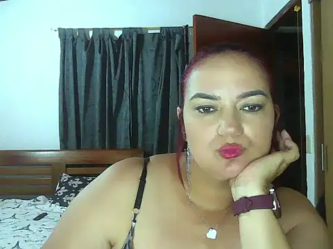 Roja tentacion online show from May 17, 2026, 5:05 am